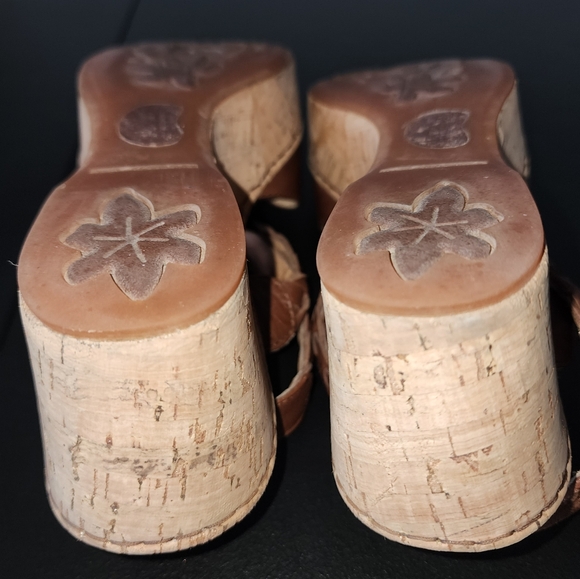 Born Laurene in Saddle Wedges Women's size 9 - Picture 5 of 8